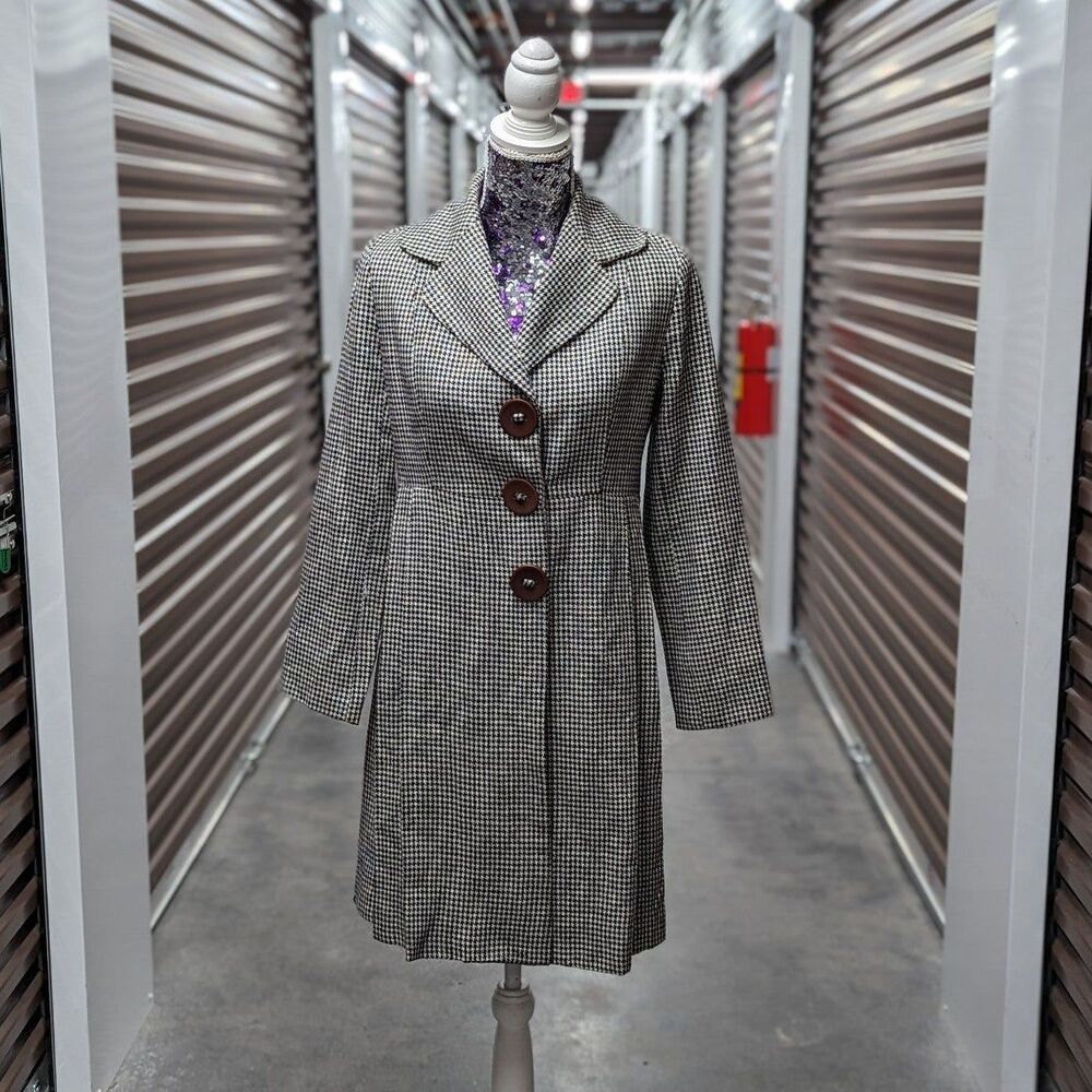 Vintage Pin‎ Up Retro Style Women's long black and white Chevron print peacoat